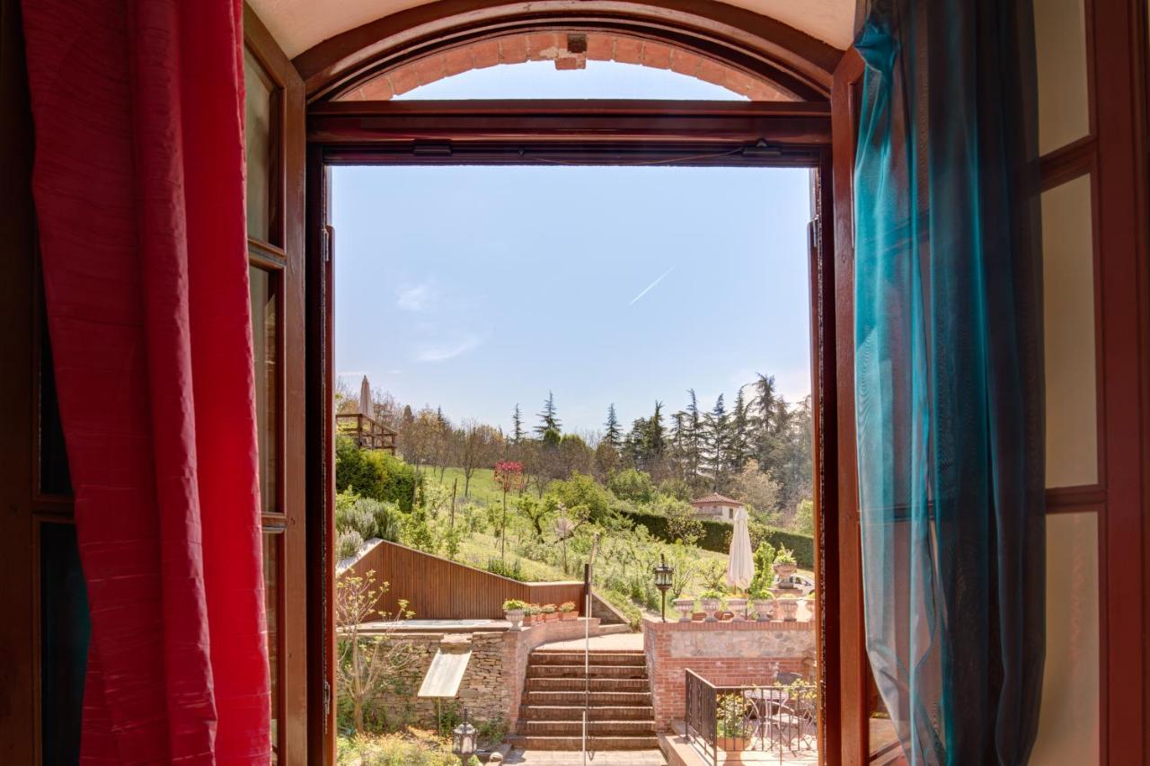 Villa La Favorita Альба Экстерьер фото