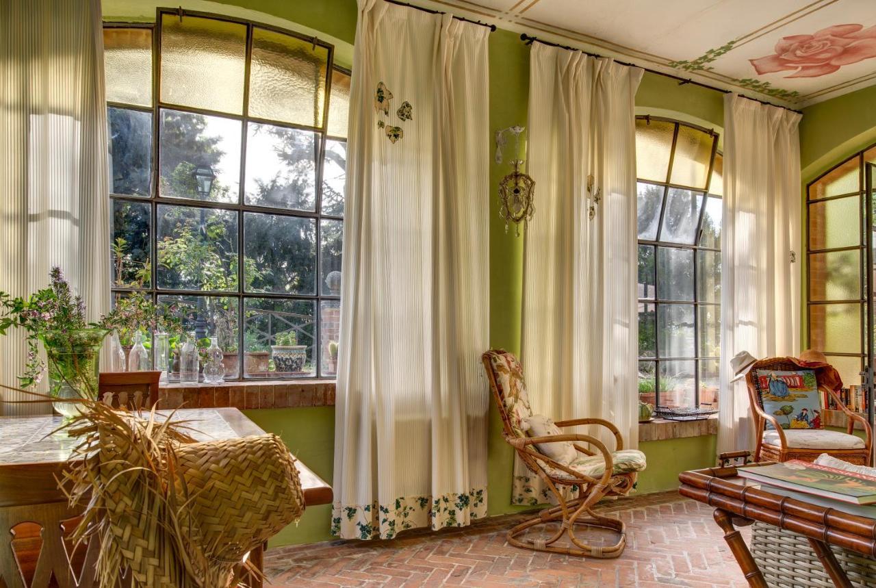 Villa La Favorita Альба Экстерьер фото