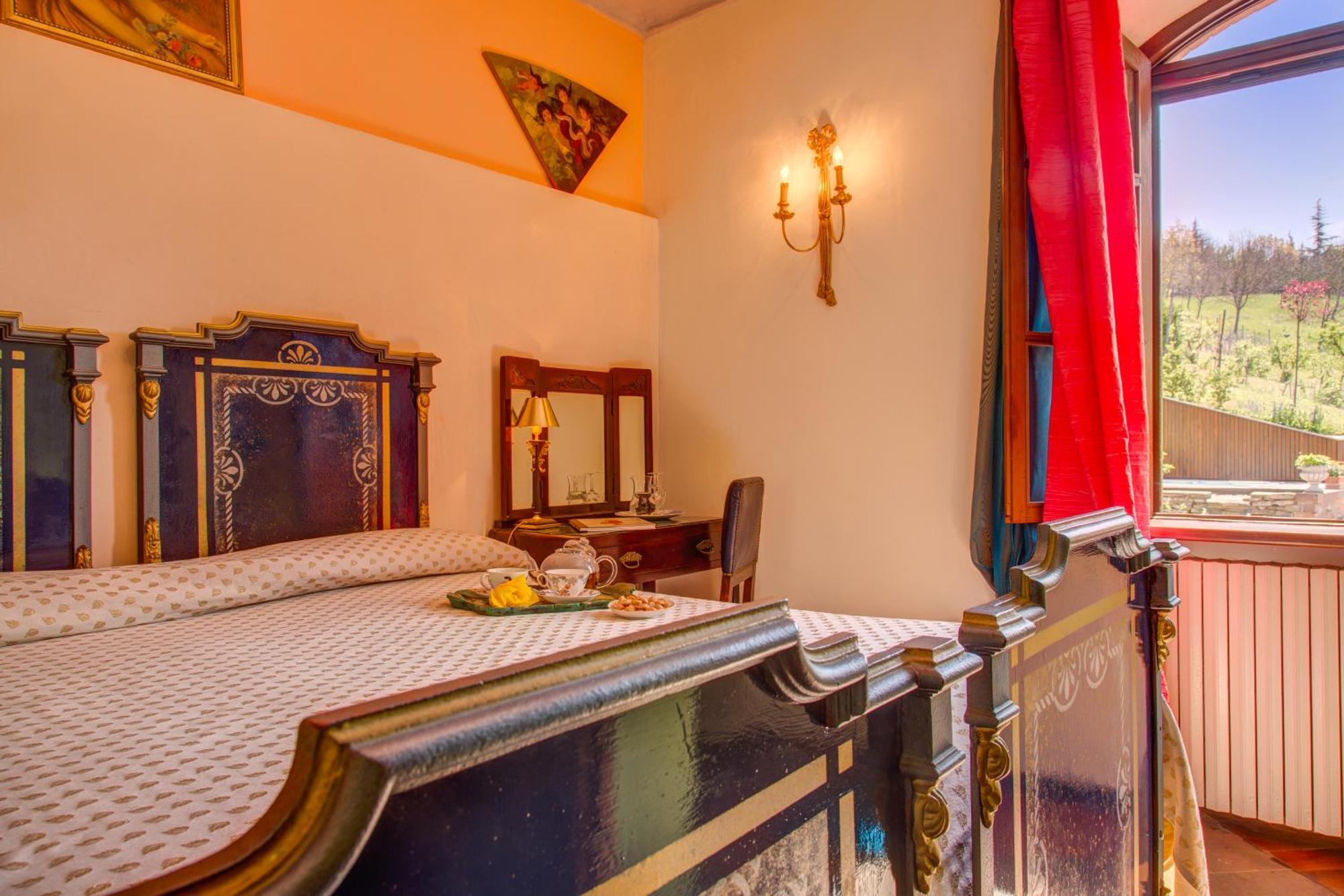 Villa La Favorita Альба Номер фото